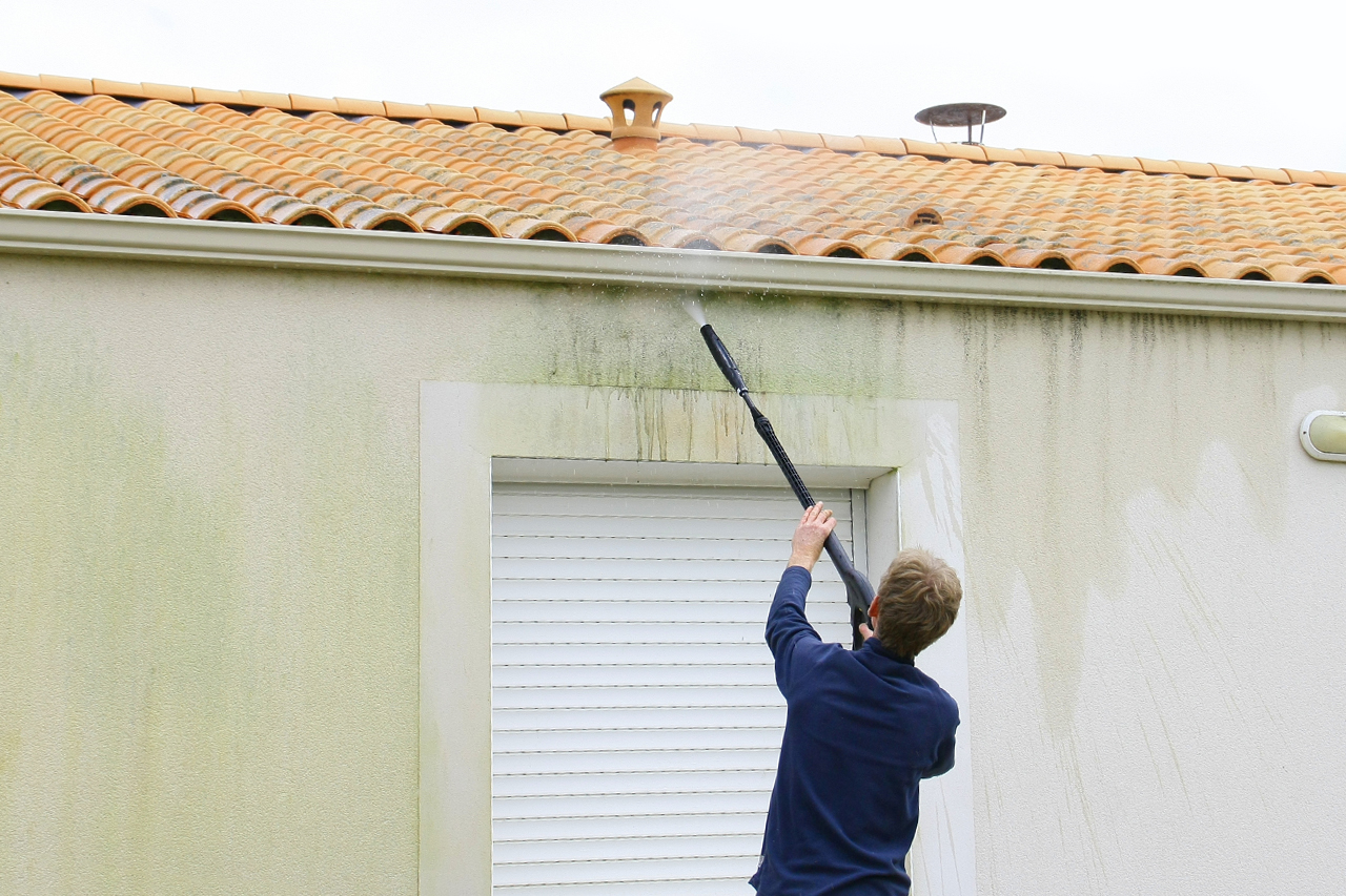 roof cleaning services Sydney